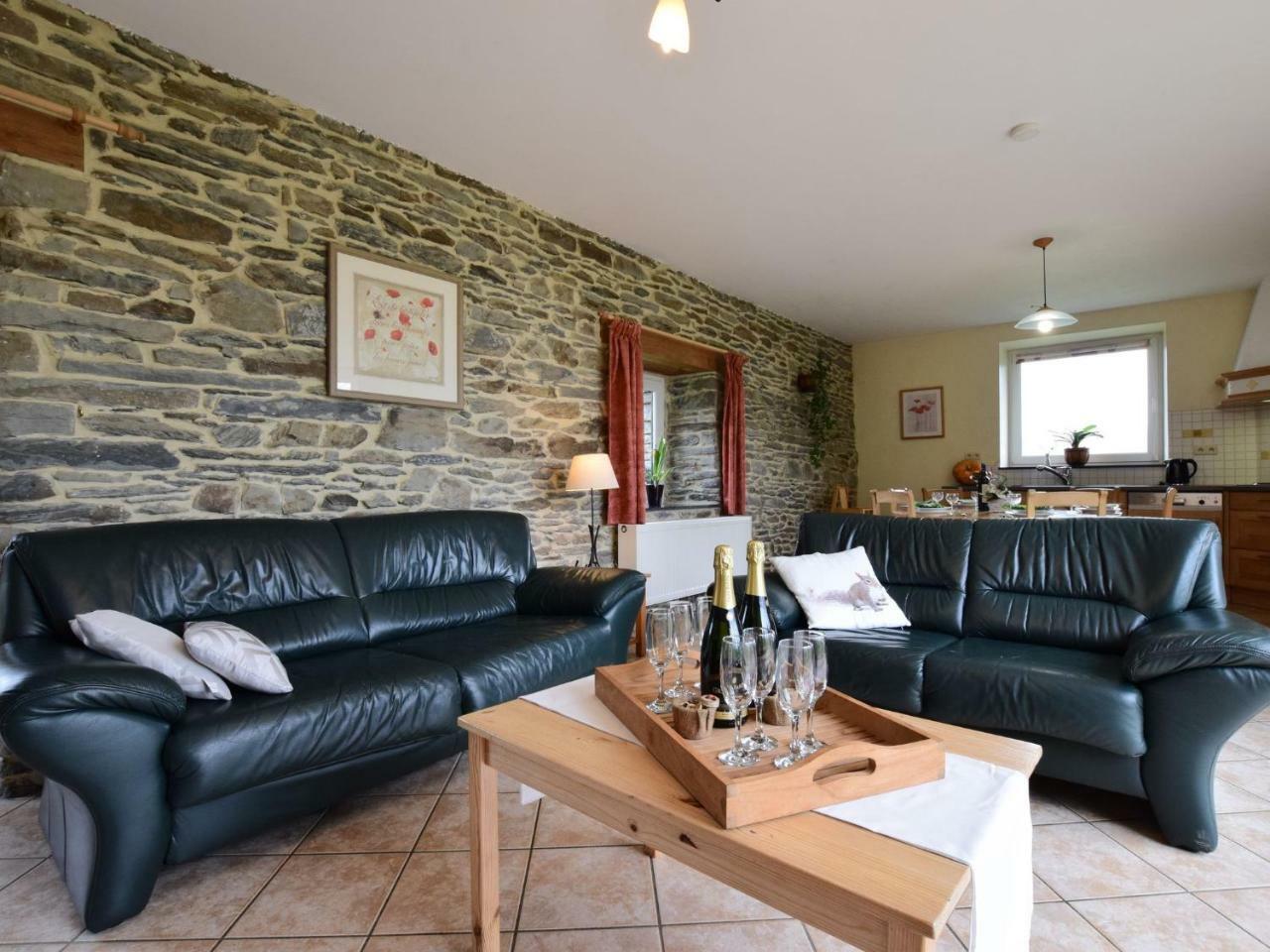 Comfortable Cottage In Neufmoulin With Meadow View Houffalize Exterior foto