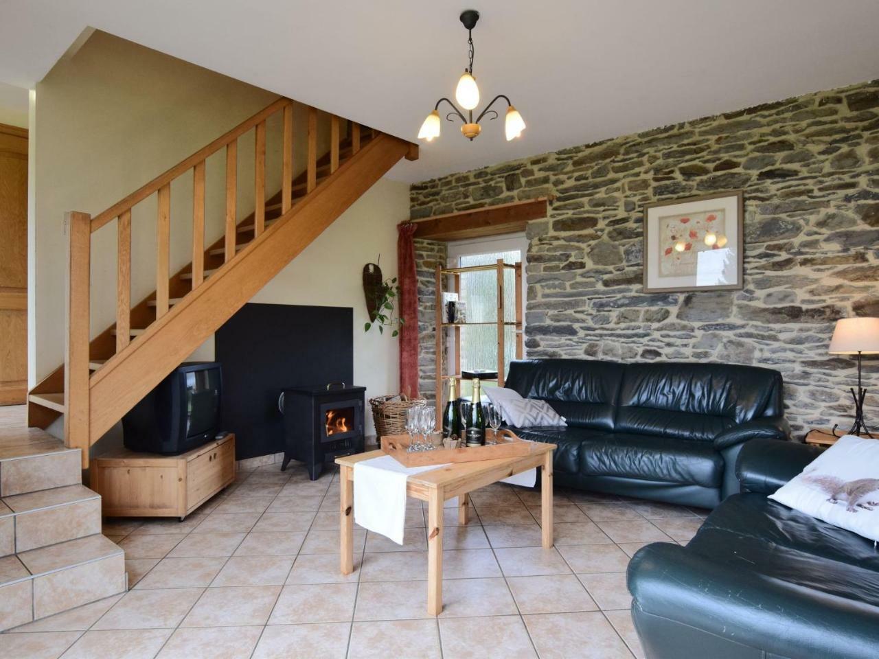 Comfortable Cottage In Neufmoulin With Meadow View Houffalize Exterior foto